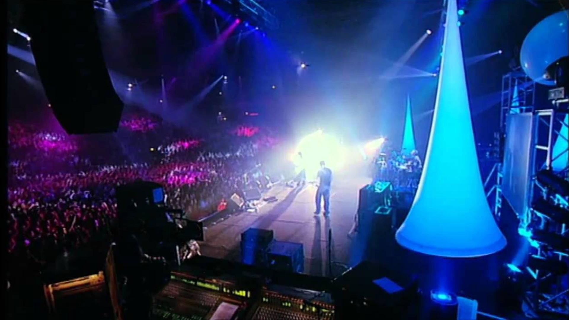 Muse: Hullabaloo - Live At Le Zenith - Paris