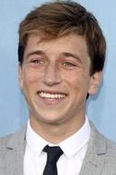 Skyler Gisondo